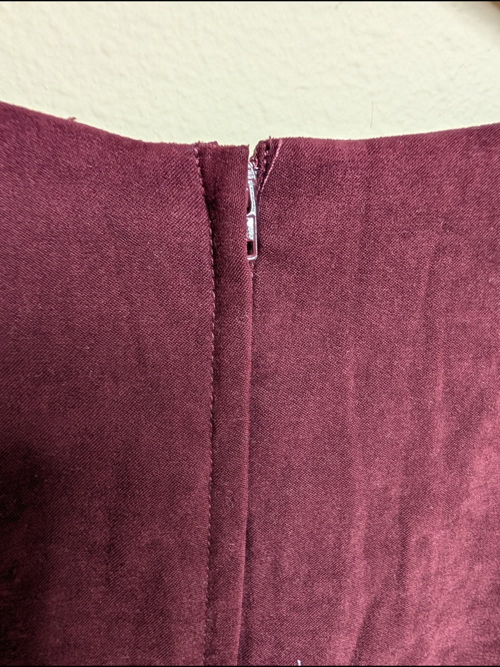 Kathy Ireland Burgundy Faux Suede Sheath Dress Size 16 Sleeveless Lined - Picture 5 of 5